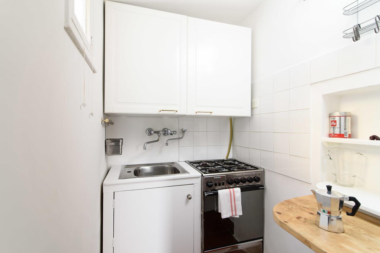 White Terrace Apartment Navona Рим Экстерьер фото